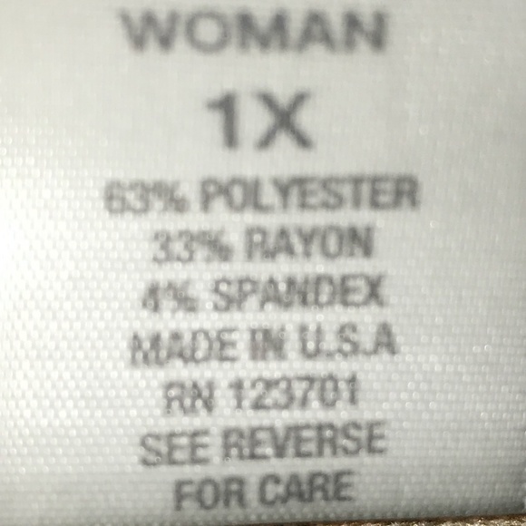 Dress Barn - Leopard Print Sleeveless Top. Size 1X - Picture 4 of 5